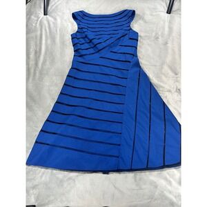 Adrianna Papell Sheath Blue Bandage Party Dress With Navy Mesh Décolleté Size 4